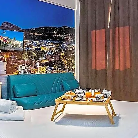 Mahal Kita Is A Unique Style Appartement Sorrente